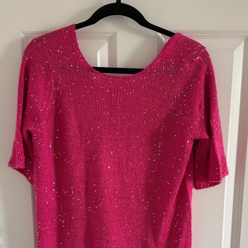 NWOT sparkly hot pink Size XS Knitted Leilani Dress silver sequin detail